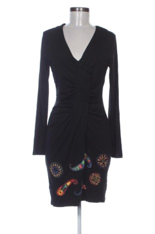 Рокля Desigual, Размер L, Цвят Многоцветен, Цена 112,48 €