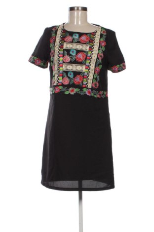 Рокля Desigual, Размер M, Цвят Многоцветен, Цена 42,43 €