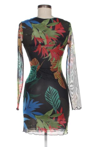 Šaty  Desigual, Velikost XS, Barva Vícebarevné, Cena  1 190,00 Kč