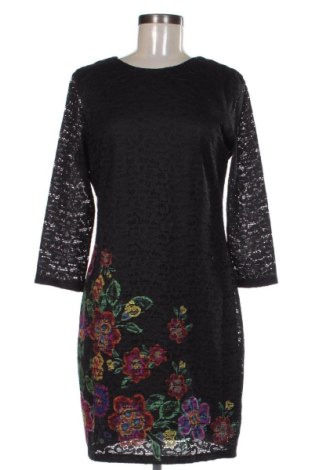 Рокля Desigual, Размер L, Цвят Черен, Цена 42,00 €
