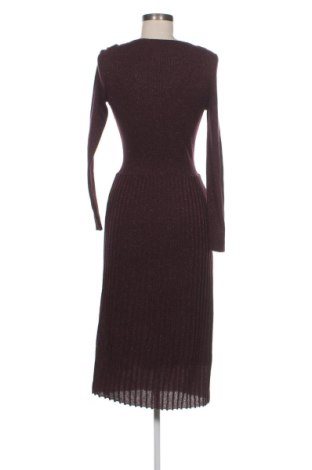 Ruha Dika, Méret S, Szín Piros, Ár 12 012 Ft