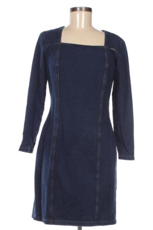 Kleid Dika, Größe M, Farbe Blau, Preis 22,00 €