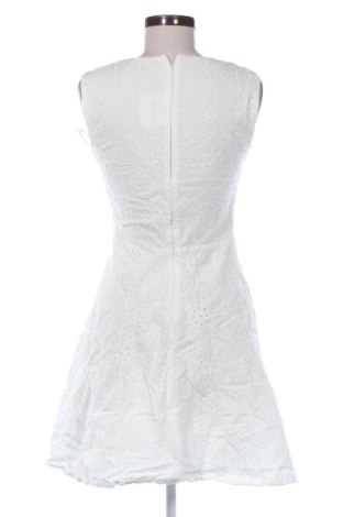 Рокля Edc By Esprit, Размер XS, Цвят Бял, Цена 6,64 €