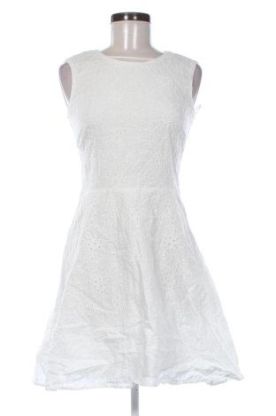 Рокля Edc By Esprit, Размер XS, Цвят Бял, Цена 6,64 €