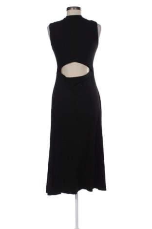 Рокля Edited, Размер M, Цвят Черен, Цена 22,00 €