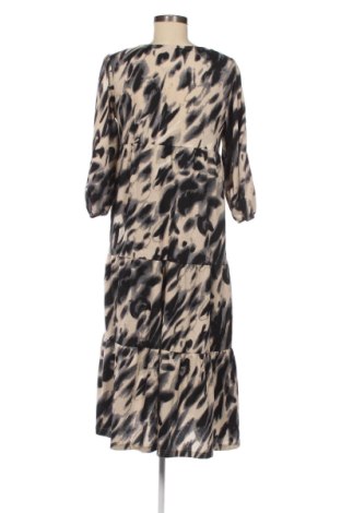 Ruha Esmara, Méret M, Szín Sokszínű, Ár 8 264 Ft