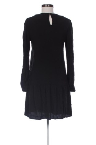 Рокля Esprit, Размер M, Цвят Черен, Цена 25,05 €