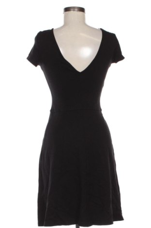 Rochie Esprit, Mărime S, Culoare Negru, Preț 37,99 Lei