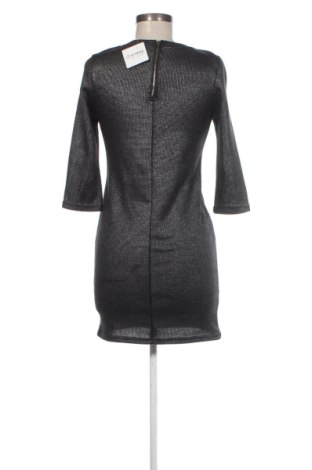 Kleid Ethina, Größe M, Farbe Mehrfarbig, Preis € 12,99