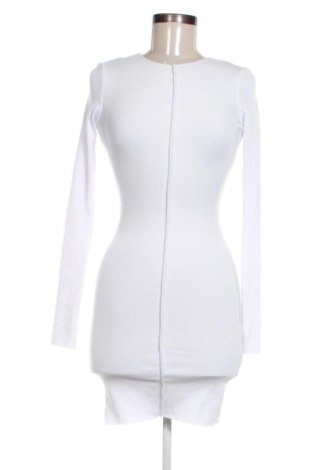 Kleid Fashion nova, Größe XS, Farbe Weiß, Preis € 26,99