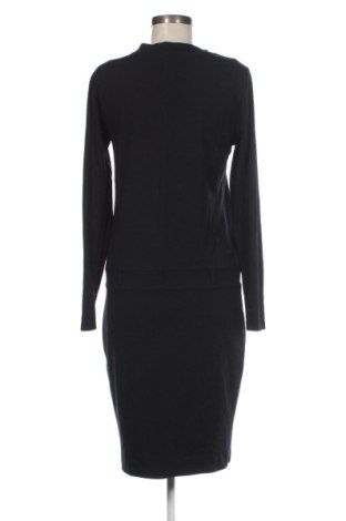 Ruha Figl, Méret M, Szín Fekete, Ár 10 102 Ft