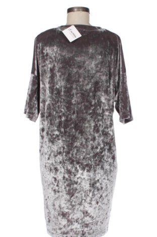 Šaty  Find., Velikost M, Barva Šedá, Cena  439,00 Kč