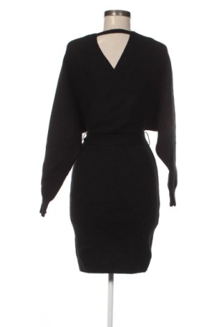 Рокля Forever 21, Размер XL, Цвят Черен, Цена 8,18 €