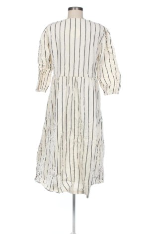 Kleid Free Quent, Größe XL, Farbe Mehrfarbig, Preis € 15,99