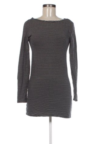 Рокля Gina Tricot, Размер M, Цвят Многоцветен, Цена 7,15 €