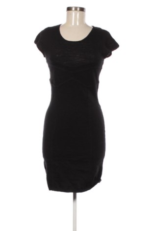 Kleid Guess, Größe L, Farbe Schwarz, Preis € 41,99