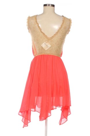 Kleid Guess, Größe S, Farbe Rot, Preis € 51,98