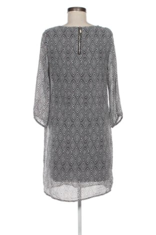 Рокля H&M, Размер S, Цвят Многоцветен, Цена 20,45 €