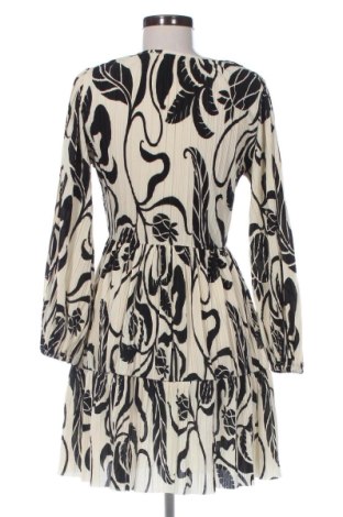 Kleid H&M, Größe M, Farbe Mehrfarbig, Preis 25,99 €