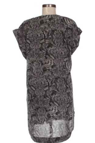 Rochie H&M, Mărime M, Culoare Multicolor, Preț 123,99 Lei
