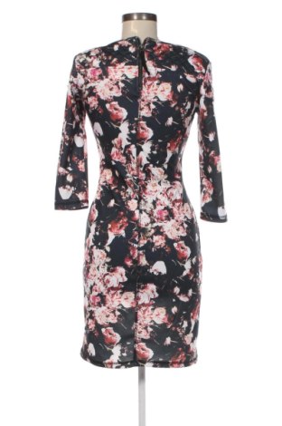 Рокля H&M, Размер S, Цвят Многоцветен, Цена 30,16 €