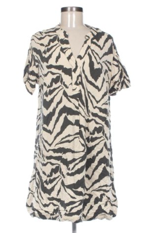 Rochie H&M, Mărime XL, Culoare Multicolor, Preț 38,99 Lei