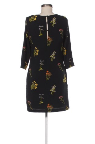 Šaty  H&M, Veľkosť M, Farba Viacfarebná, Cena  6,60 €