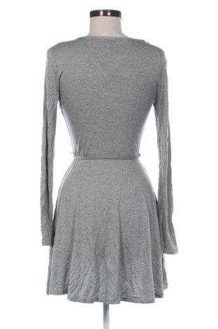 Kleid H&M Divided, Größe S, Farbe Grau, Preis € 26,99