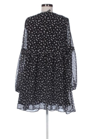 Рокля H&M Divided, Размер L, Цвят Многоцветен, Цена 18,40 €