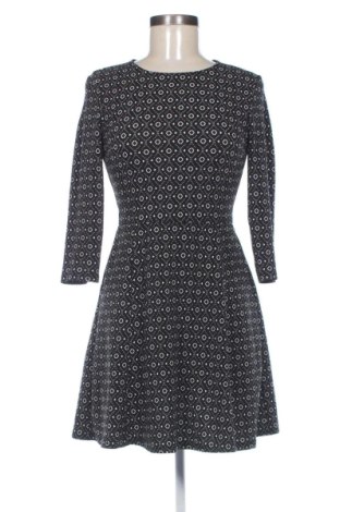 Рокля H&M Divided, Размер S, Цвят Многоцветен, Цена 4,09 €