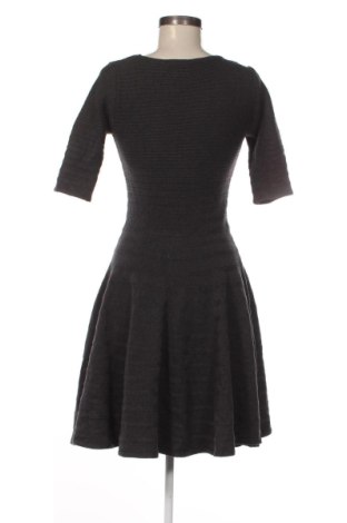 Kleid Ivanka Trump, Größe S, Farbe Grau, Preis 21,99 €