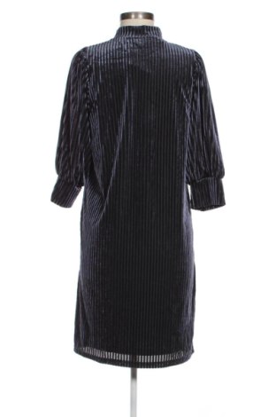 Kleid Kaffe, Größe M, Farbe Mehrfarbig, Preis 23,99 €