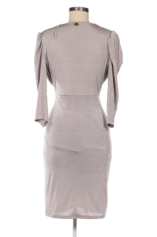 Kleid Lynne, Größe M, Farbe Beige, Preis 25,00 €