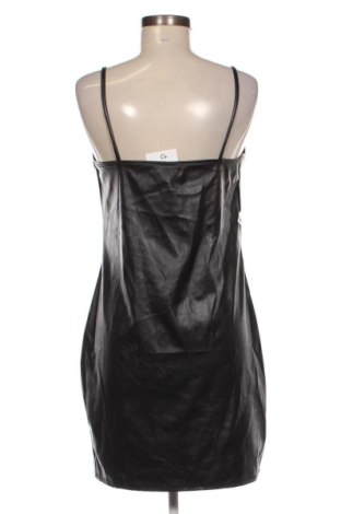 Kleid Madrag, Größe M, Farbe Schwarz, Preis 13,99 €