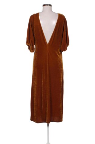 Рокля Mango, Размер S, Цвят Бежов, Цена 47,59 €