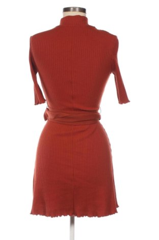 Рокля Mango, Размер S, Цвят Кафяв, Цена 9,98 €