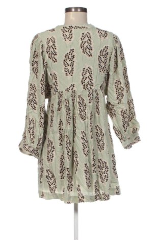 Kleid Masai, Größe M, Farbe Mehrfarbig, Preis 12,99 €