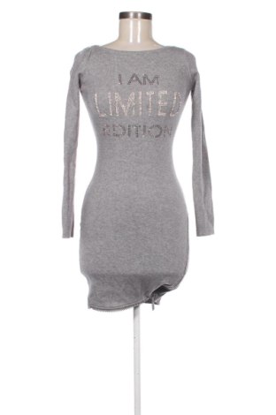 Sukienka Mc Lorene, Rozmiar M, Kolor Szary, Cena 60,99 zł