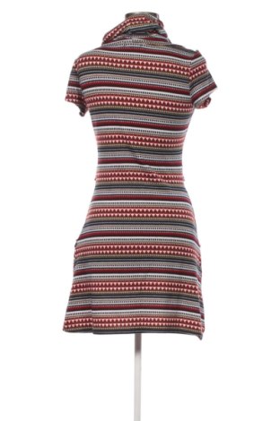 Sukienka Mela, Rozmiar S, Kolor Kolorowy, Cena 40,99 zł