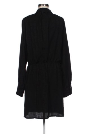 Ruha NA-KD, Méret XL, Szín Fekete, Ár 12 349 Ft