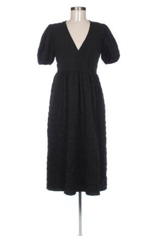 Рокля NA-KD, Размер L, Цвят Черен, Цена 13,29 €