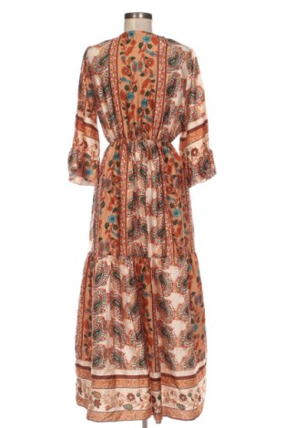 Рокля NEW COLLECTION, Размер S, Цвят Многоцветен, Цена 14,82 €