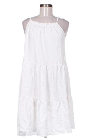 Ruha NEW COLLECTION, Méret M, Szín Fehér, Ár 8 264 Ft