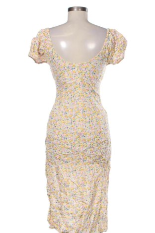 Рокля Nelly, Размер XS, Цвят Многоцветен, Цена 25,05 €