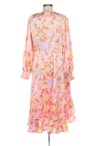 Рокля Neo Noir, Размер S, Цвят Многоцветен, Цена 13,29 €