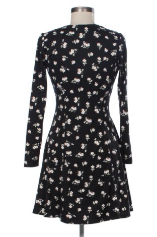 Šaty  New Look, Veľkosť XS, Farba Viacfarebná, Cena  23,95 €