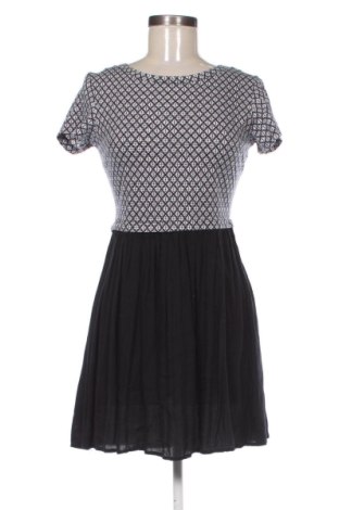 Šaty  New Look, Veľkosť XL, Farba Viacfarebná, Cena  7,95 €