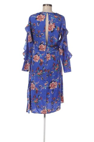 Рокля Nly Trend, Размер M, Цвят Многоцветен, Цена 7,15 €