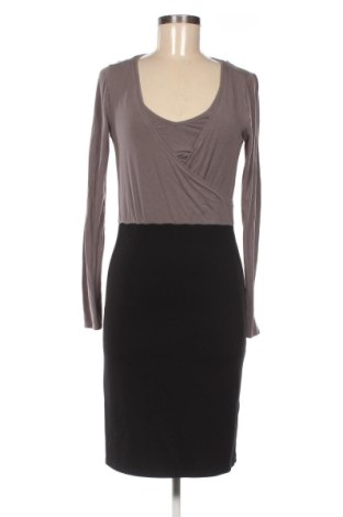 Рокля Noppies, Размер M, Цвят Многоцветен, Цена 23,27 €