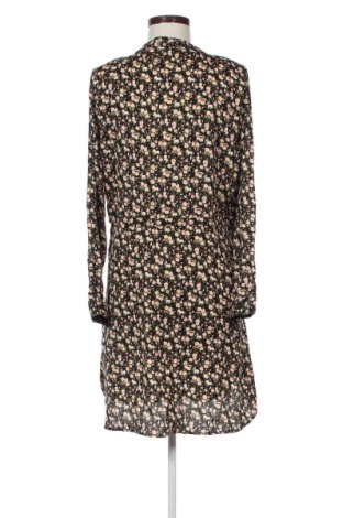 Рокля ONLY, Размер M, Цвят Многоцветен, Цена 9,20 €